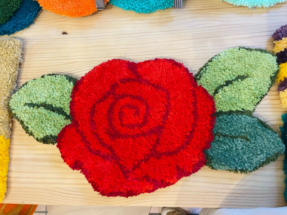 Taller de tufting i tècniques tèxtils a Borrissol Espai Creatiu, Mataró 5